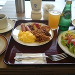 アークホテル - 朝食バイキング（たっぷりいただきました）