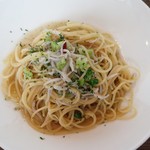 カフェ ウェンズデー - ペペロンチーノ