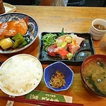 旬の味 ごろさや - 刺身と金目煮定食2200円