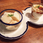 spice kitchen moona - moona特製アイス(420円)と自家製ヨーグルト ヤシ蜜がけ(320円)