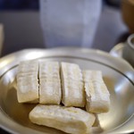 놋그릇 가지런히 - 