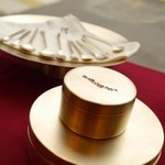 놋그릇 가지런히 - 