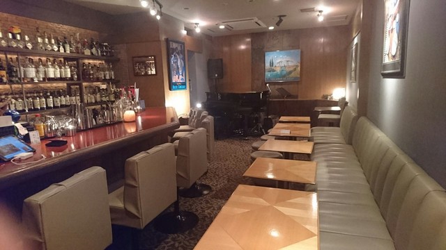 Cats and Dogs photo 5