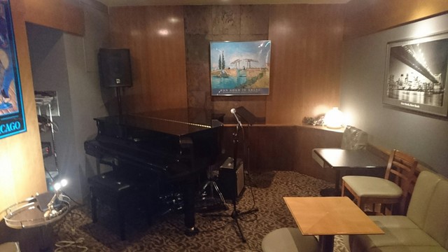 Cats and Dogs photo 4