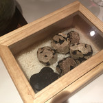 おにく 花柳 - ♪トリュフ