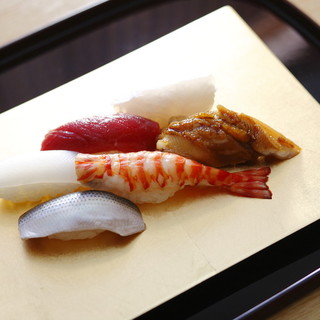 Chef's selection course 10,000 yen! Use only seasonal ingredients for that day!