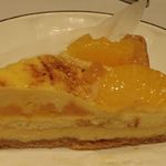 キル フェ ボン - 結晶型 オレンジシブーストと桃プリンのタルト