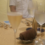 トゥ・ラ・ジョア - 