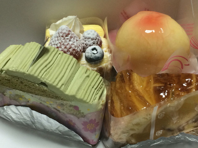 洋菓子の店 木の実 狭山本店 ようがしのみせ きのみ 入曽 ケーキ 食べログ