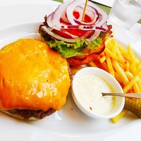 37 Steakhouse & Bar - 
