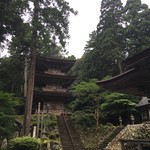 道の駅若狭熊川宿 四季彩館 - 国宝明通寺 三重塔