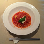 クワトロ・フォリオ - マルゲリータ風。トマトの甘み酸味が夏。