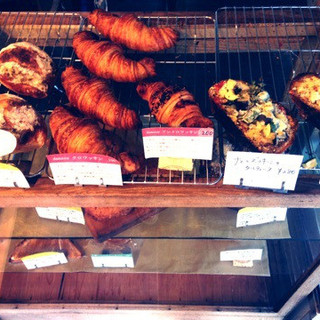 天然酵母パン&SWEET リスブル_0