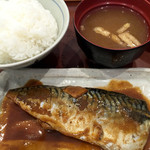 焼魚食堂　魚角 - 鯖味噌煮定食550円、安すぎ！