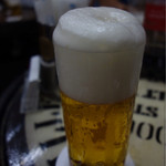 ビールスタンド重富 - 3度注ぎビール