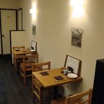 うるおす - テーブル席