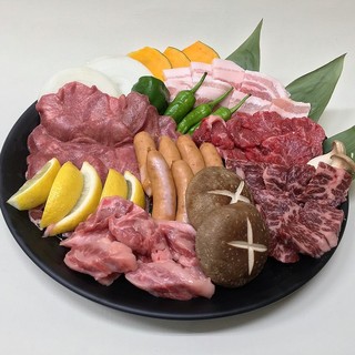 厳選したお肉を使用。上質なお肉は基礎代謝を高めてくれます。