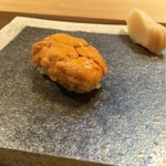 鮨 猪股 - 利尻の馬糞雲丹  一週間寝かせ