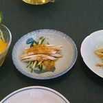 馨林 - 前菜バンバンジー・干豆腐の和え物・サラダ