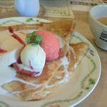 クレープリー・アルション - ブラッドオレンジのコンポートクレープ