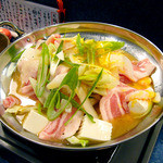 Tanoshimunomerunabesakabasudachi - 豚バラと白ねぎ鍋