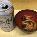 ラーメン二郎 - ノンアルコールビール200円と玉ねぎキムチ100円