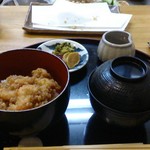 天麩羅 ほり井 - 〆は天丼か天茶か選べます。