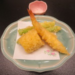 味処 大丸 - アスパラと海老の天ぷら