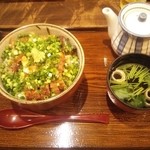 うなぎ家比呂野 - まぶし丼￥2200