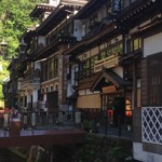 昭和館 - 素晴らしい街並み