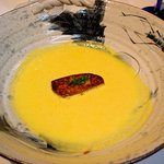 神楽坂 フレンチレストラン ラリアンス - フォアグラ入りのスープ