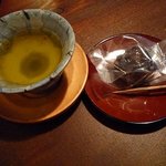 喫茶 ひびき - 甘味と日本茶