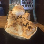 甘味処 柴ふく - 柴金時(アイスクリントッピング)