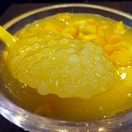 Hui Lau Shan - マンゴー入りタピオカデザート