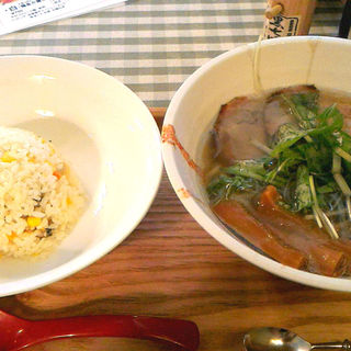 麺屋シマフクロウ_1