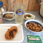 福栄のから揚げ - 昼食兼昼酒。