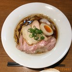 寿製麺 よしかわ - 中華そば。
