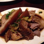 富覇王猪脚 - 霸王腿扣