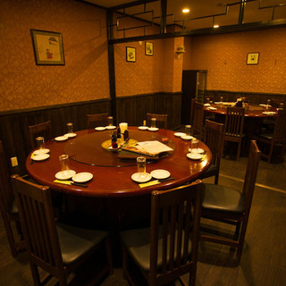 Enjoy an authentic Chinese banquet in a completely private room that can accommodate up to 40 people!