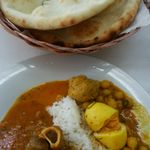 ザイカ・カレーハウス - アルーマトン
      アンダーチャナinコフタ