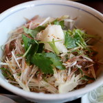 吉祥庵 - 茗荷の千切り、葱、三つ葉が載る夏らしい逸品