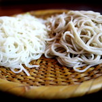 吉祥庵 - 北海道産の蕎麦粉二八と、爽やかな夏らしい変わりそば「かぼす切り」