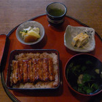 うそつきや - 鰻重の（たしか）ナラ