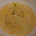 麺や マルショウ - 水餃子スープ-辣油＆ニンニク投入後(2016/7)