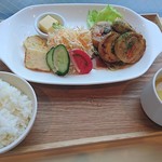 M.s CAFE - チキンロール照り焼き（850円）ライス大盛り無料