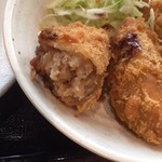 肉餃子専門店 THE GYO - 餃子カツ断面