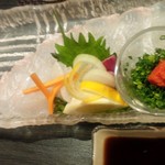 寿司居酒屋 㐂六 - 鮃造りはアサツキたっぷりのポン酢でいただきます！
