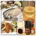 オイスターハウス静岡 - オイスターづくしのランチ@オイスターハウス静岡
            生牡蠣ぷりぷりトュルっ、白ワインごくっ。牡蠣フライがいちばん美味しかったね(^_^)。