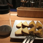 やさいのShot BAR あぐりこ - 燻製チーズ&玉子 500円。