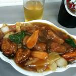 大養軒 - 酢豚ハーフ390円